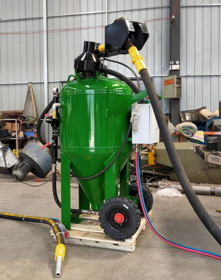 东莞移动式喷砂机 户外施工效率翻倍