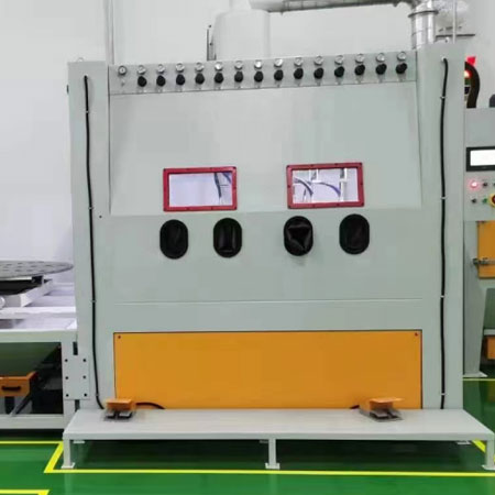 东莞高效生产，从箱体手动喷砂机开始，提升零部件质量